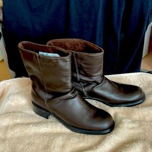Martino leather boots.  Worn once.  Beautiful boot.  8.5 2A.  Made in Canada